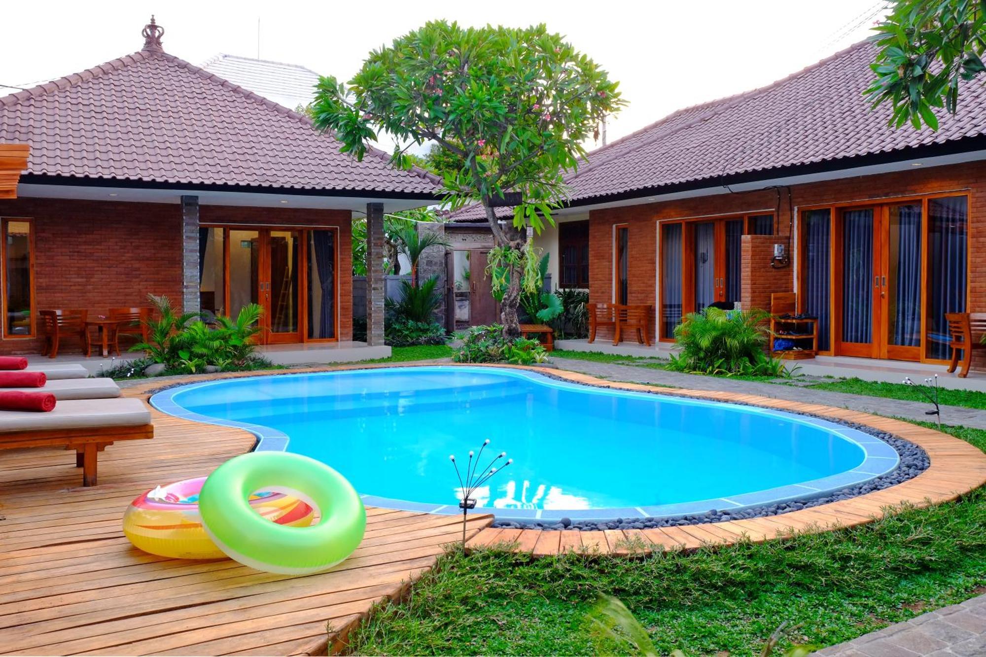 O.B Oemah Bone Homestay Санур Екстер'єр фото