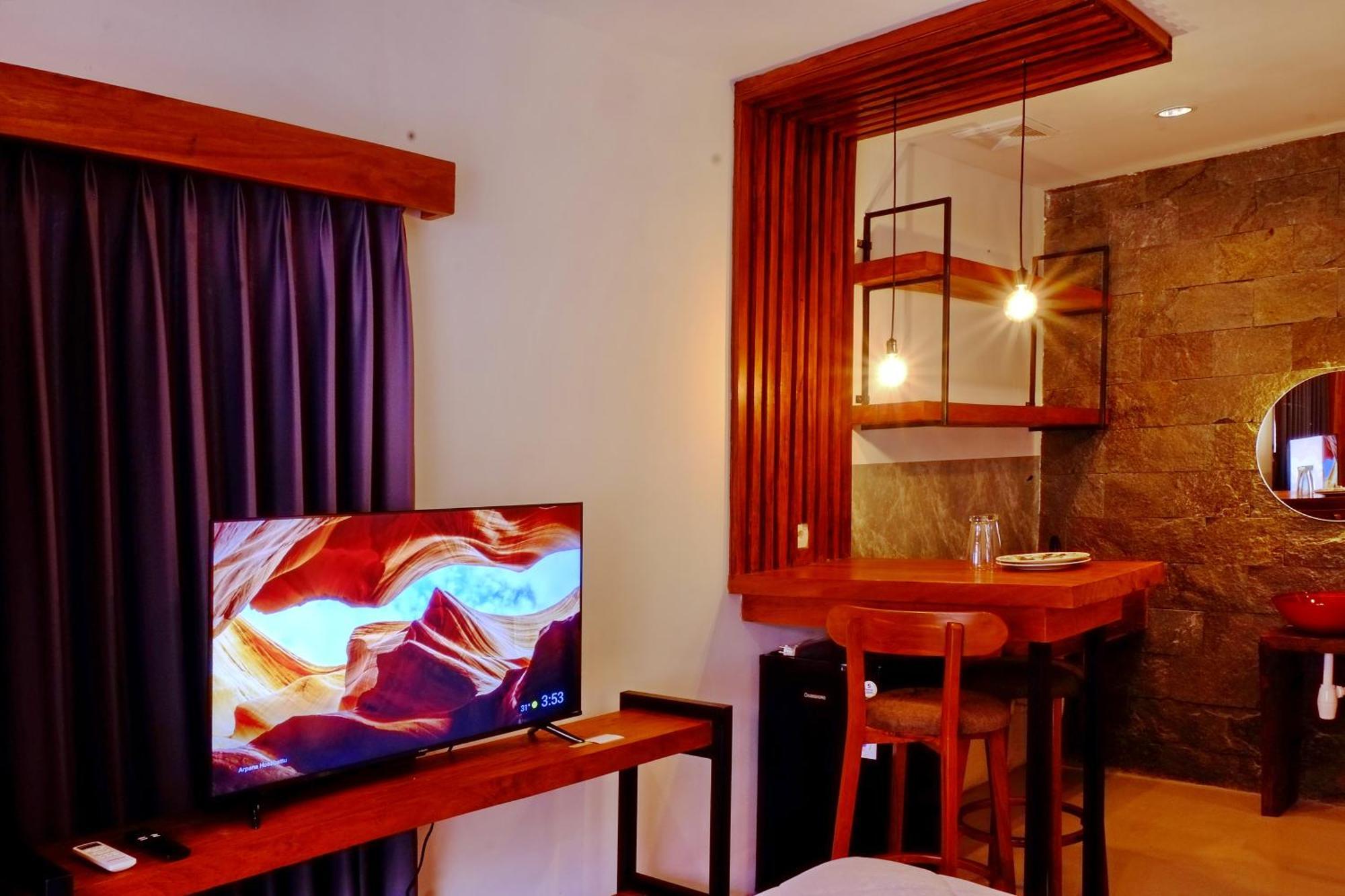 O.B Oemah Bone Homestay Санур Екстер'єр фото